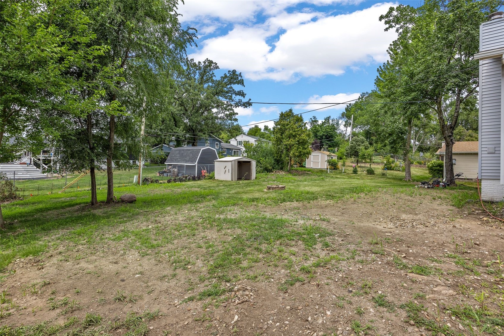 4050 Charter Oak Lane SE Cedar Rapids IA 52403