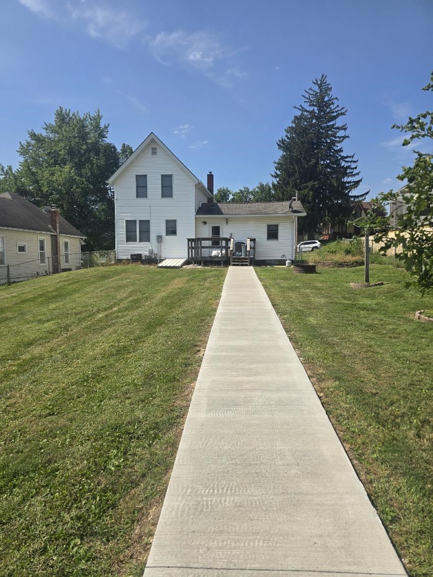 217 N Ford Street Anamosa IA 52205