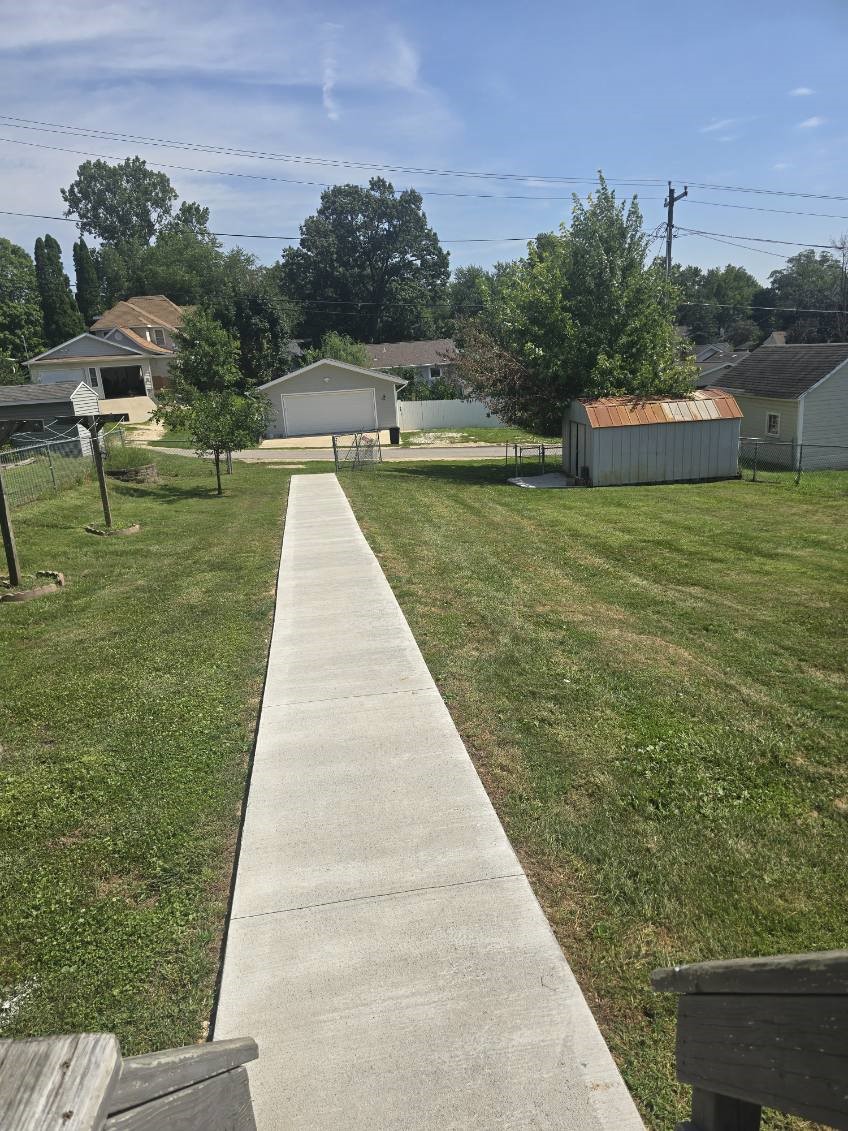 217 N Ford Street Anamosa IA 52205