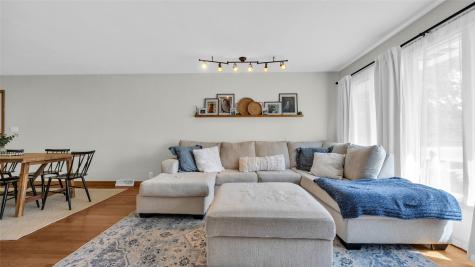 2339 Meadow Lane NE Cedar Rapids IA 52402