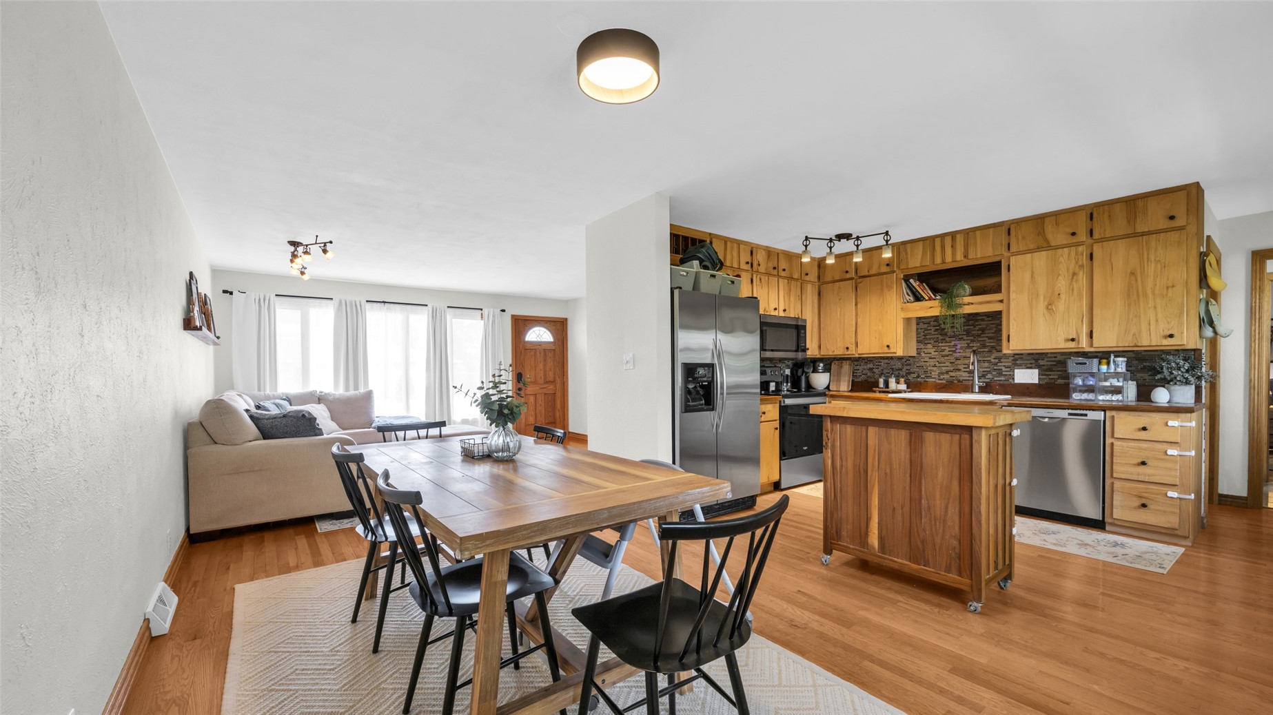 2339 Meadow Lane NE Cedar Rapids IA 52402
