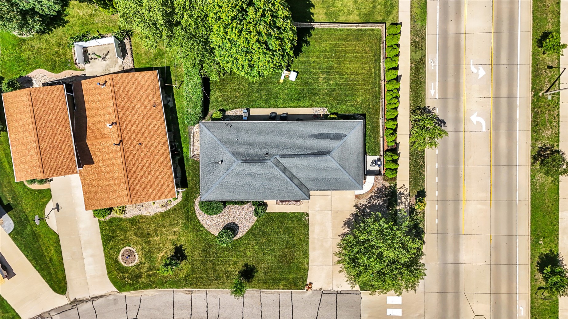 2339 Meadow Lane NE Cedar Rapids IA 52402