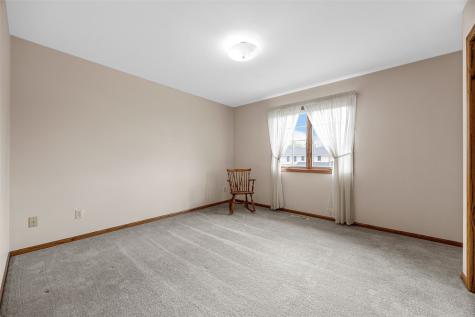 142 Red Fox Road SE Cedar Rapids IA 52403