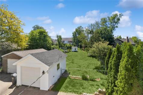 1925 2nd Avenue SE Cedar Rapids IA 52403