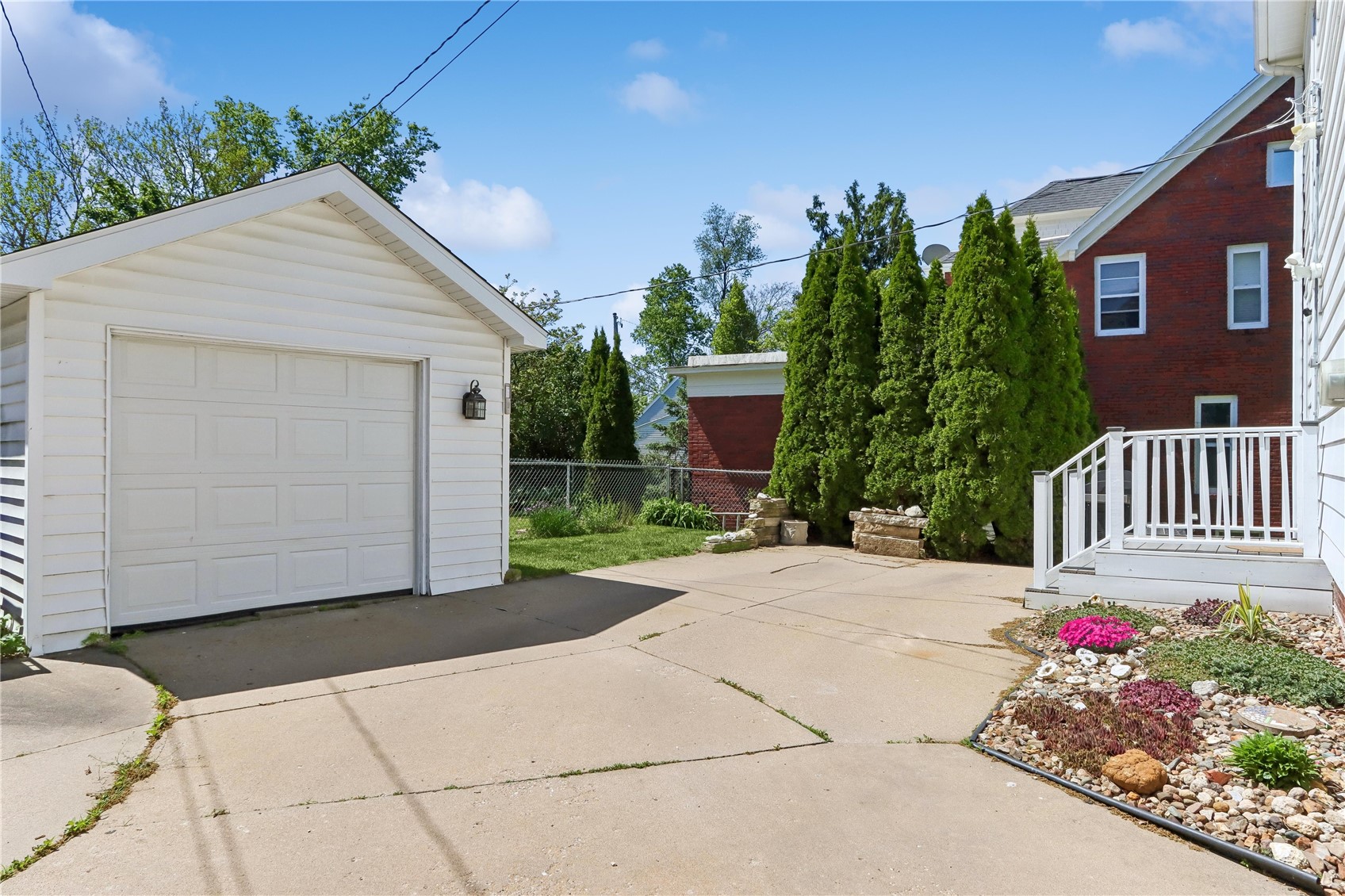 1925 2nd Avenue SE Cedar Rapids IA 52403