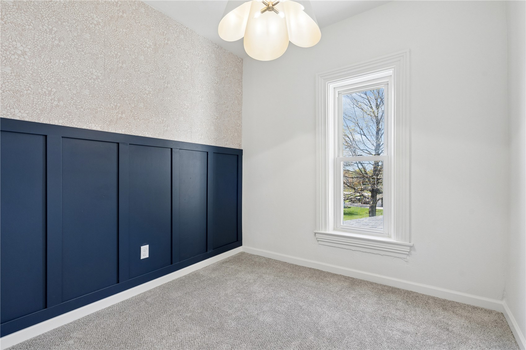 401 S Market Street Solon IA 52333