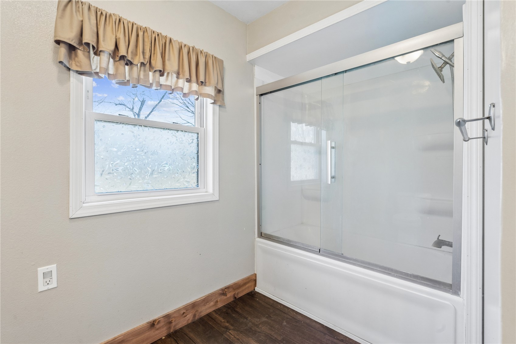 5590 22nd Avenue Vinton IA 52349