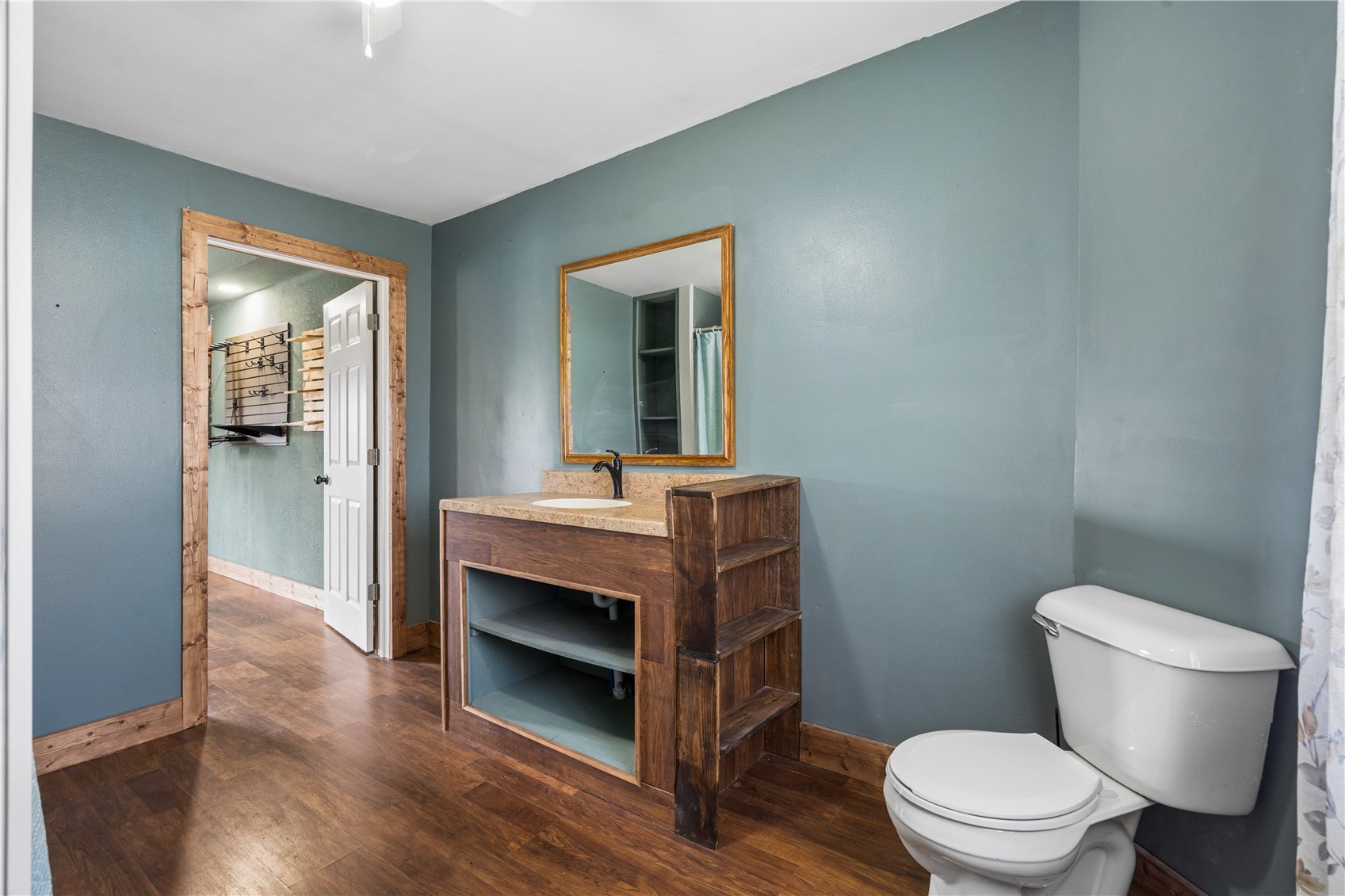 5590 22nd Avenue Vinton IA 52349
