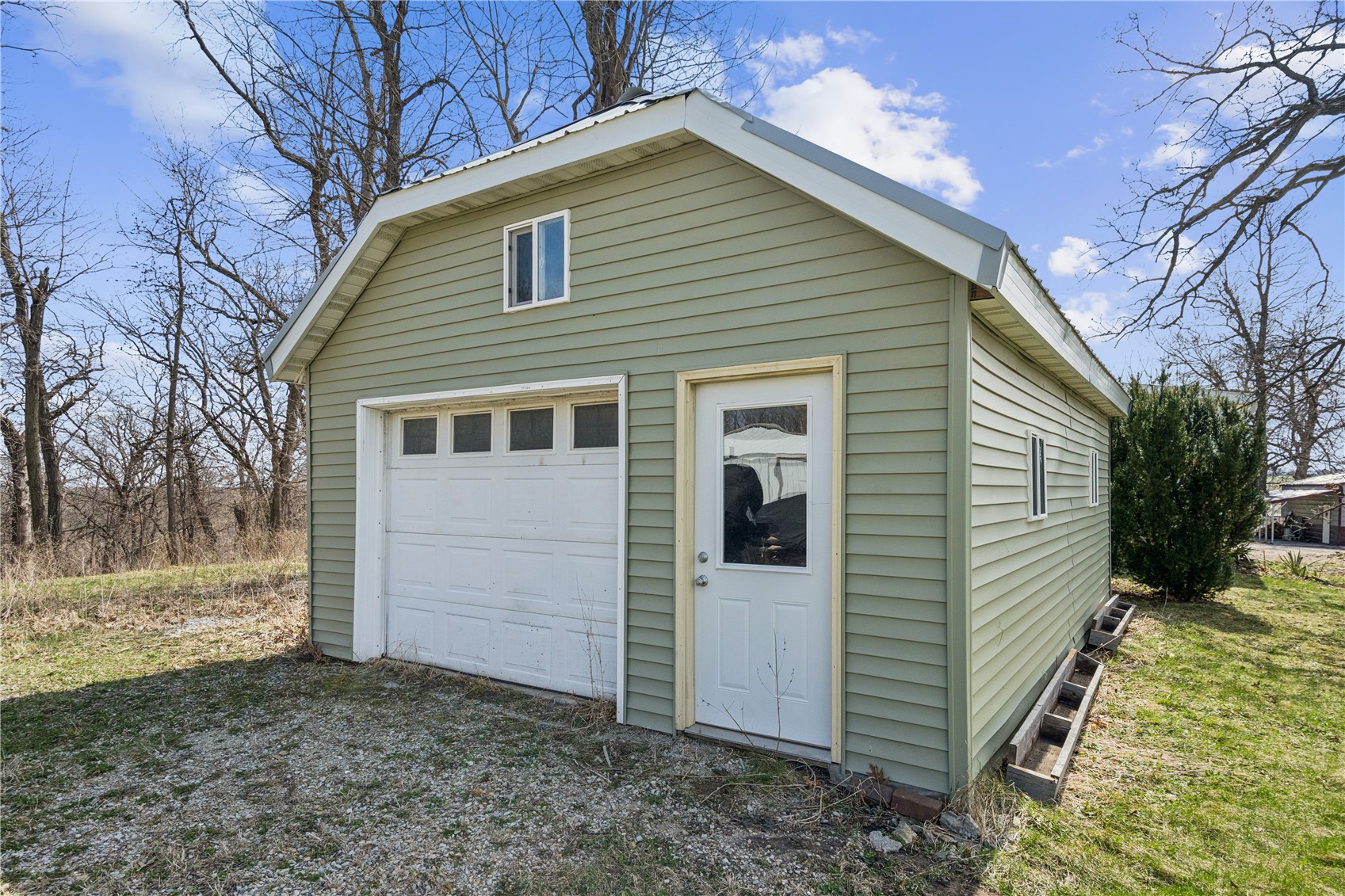 5590 22nd Avenue Vinton IA 52349
