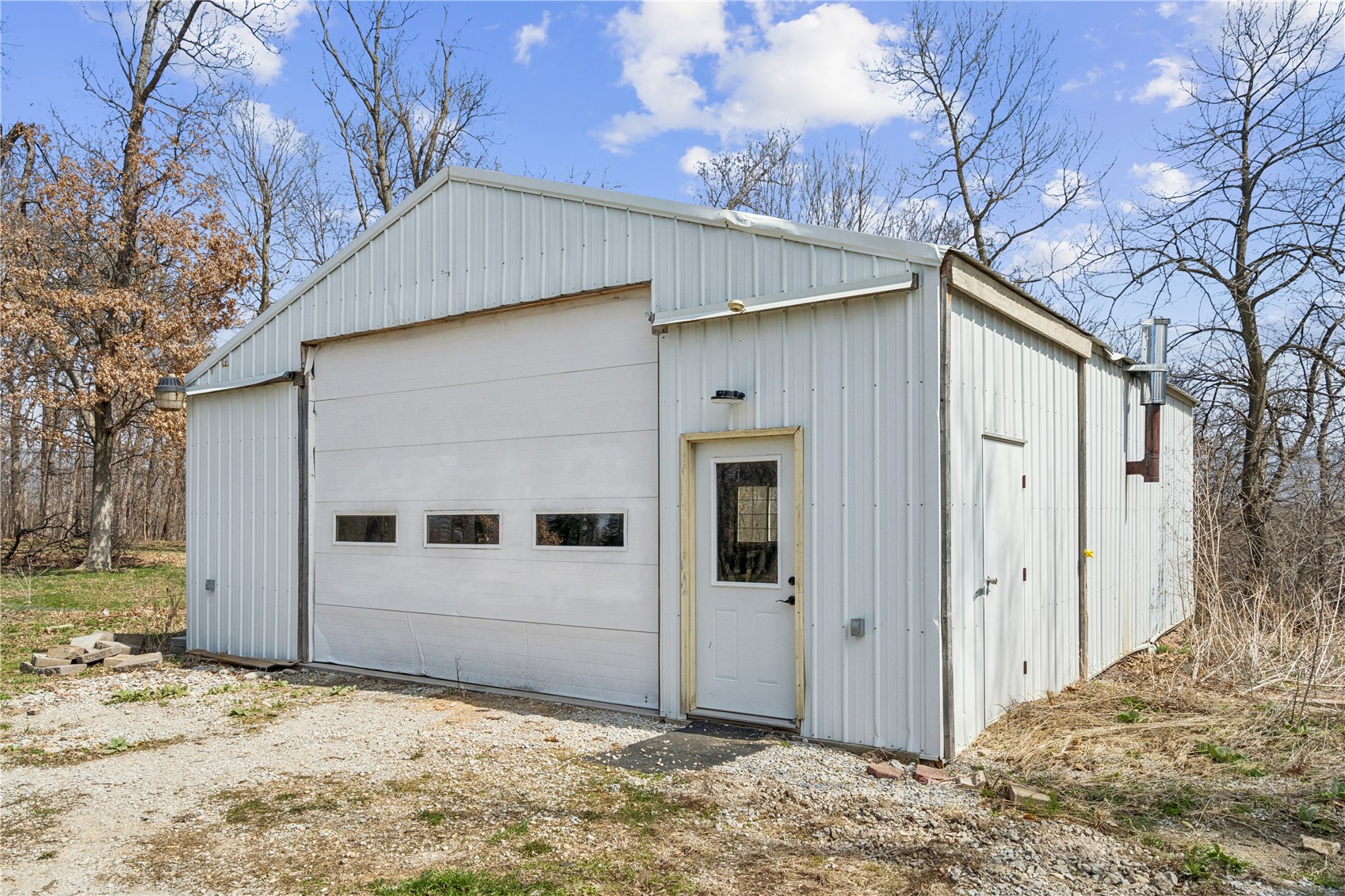 5590 22nd Avenue Vinton IA 52349