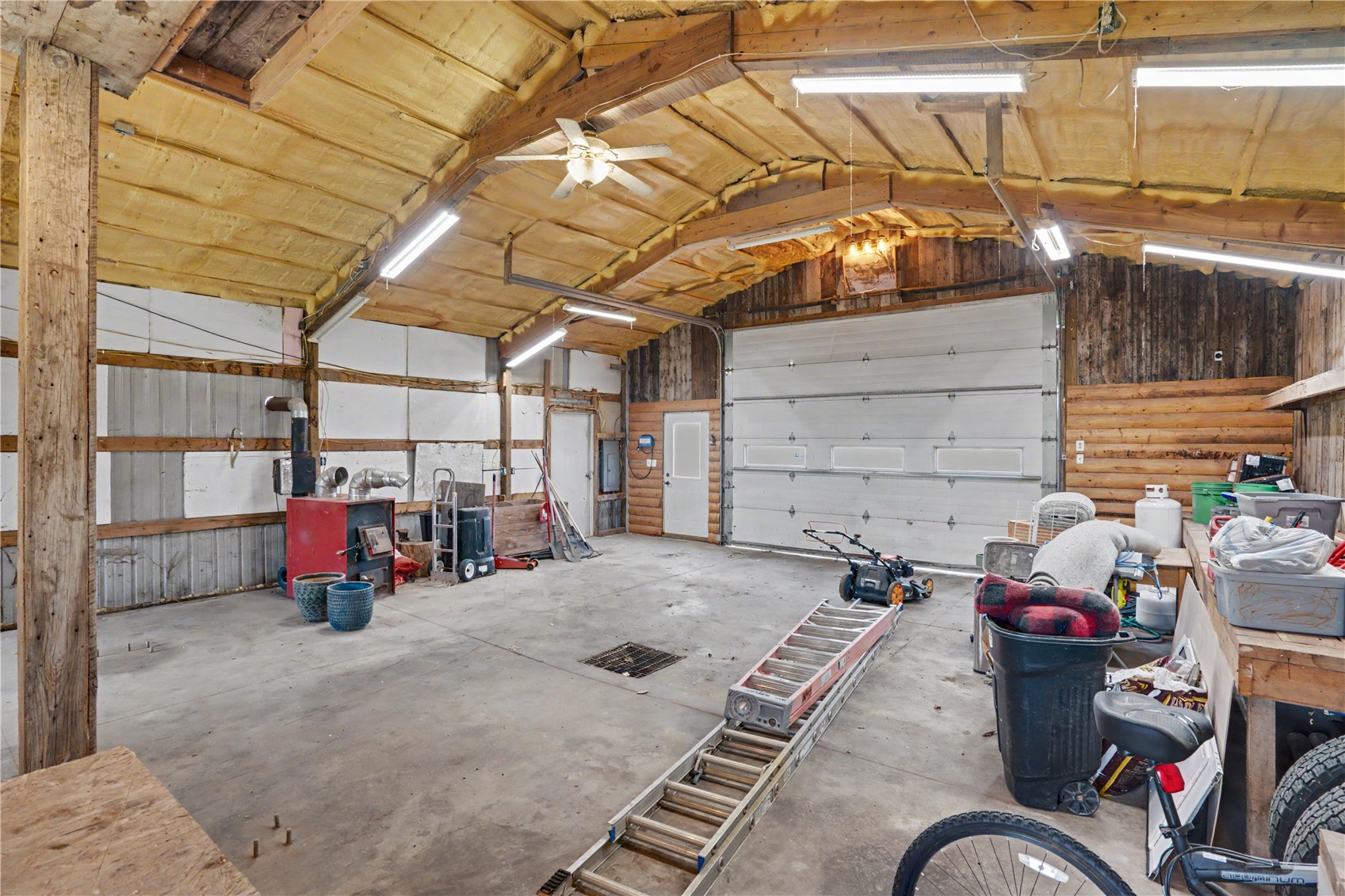 5590 22nd Avenue Vinton IA 52349