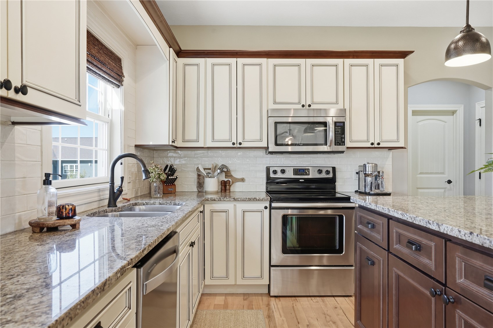 6413 Milburn NE Cedar Rapids IA 52411