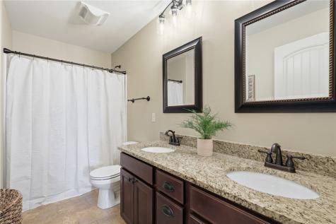 6413 Milburn NE Cedar Rapids IA 52411