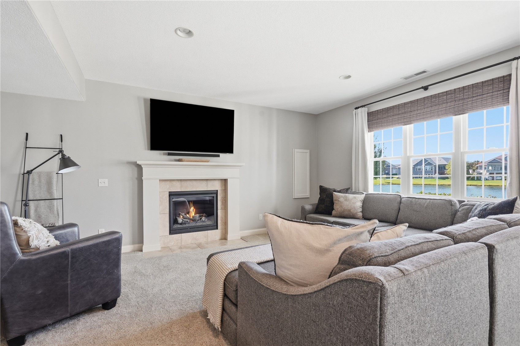 6413 Milburn NE Cedar Rapids IA 52411