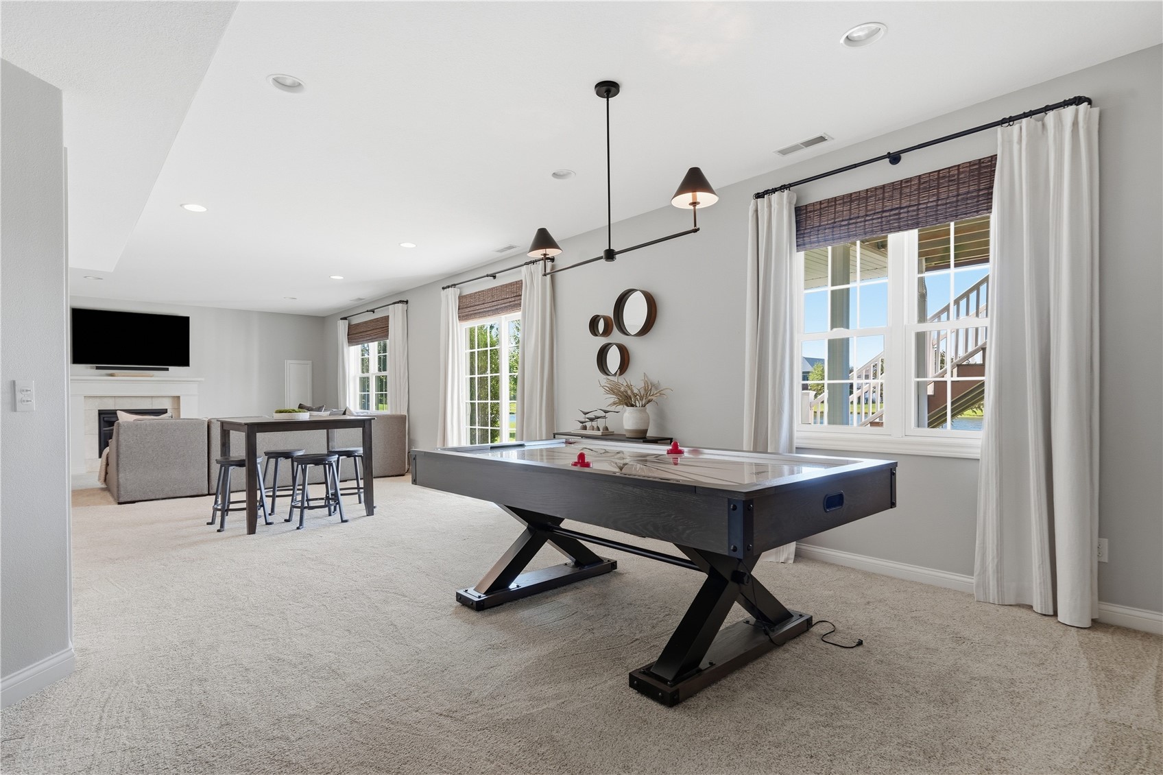 6413 Milburn NE Cedar Rapids IA 52411