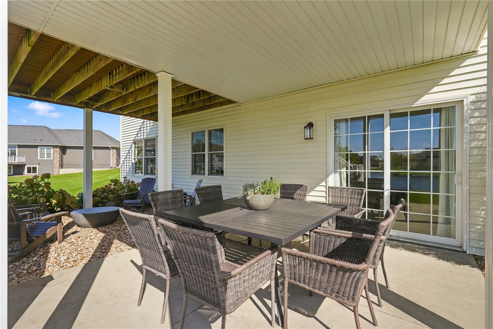 6413 Milburn NE Cedar Rapids IA 52411