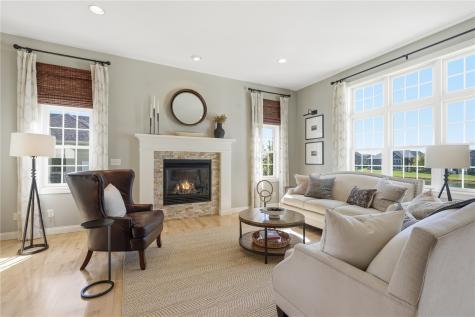 6413 Milburn NE Cedar Rapids IA 52411