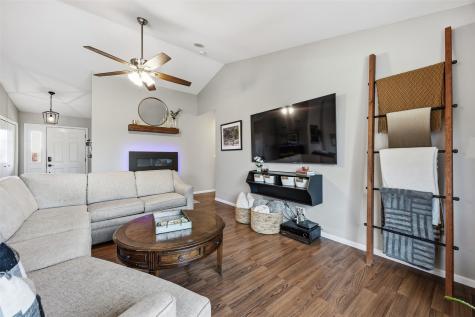 310 Partridge Avenue Marion IA 52302