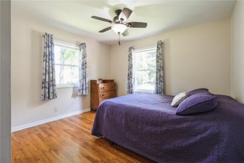 3601 Elmwood Court NE Cedar Rapids IA 52402