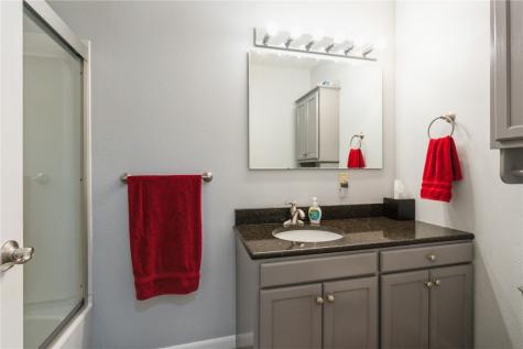 3601 Elmwood Court NE Cedar Rapids IA 52402
