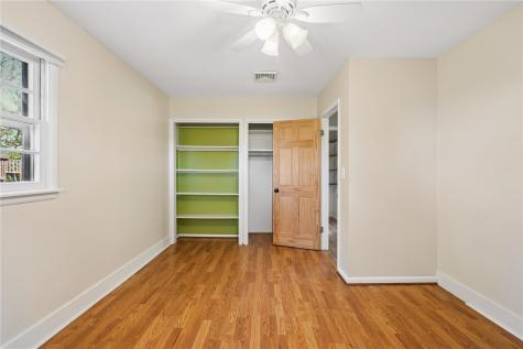 2654 140th Street NW Swisher IA 52338