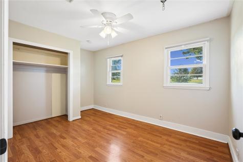 2654 140th Street NW Swisher IA 52338