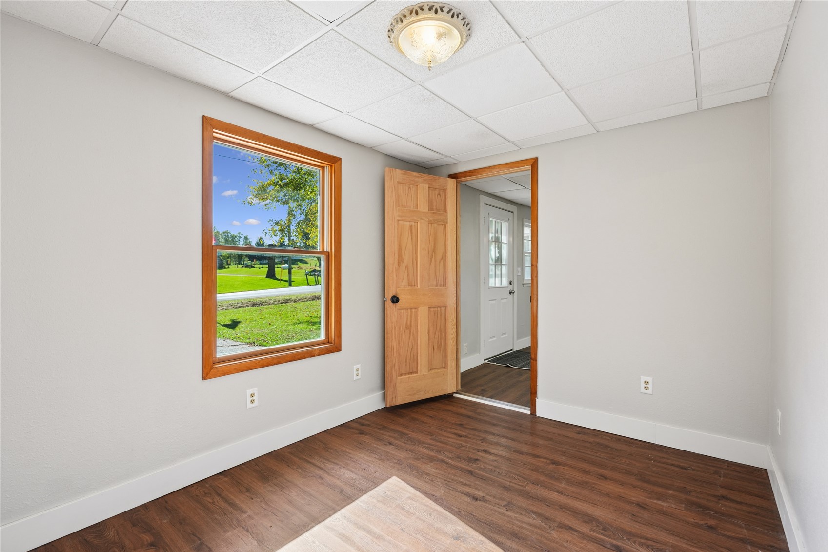 2654 140th Street NW Swisher IA 52338