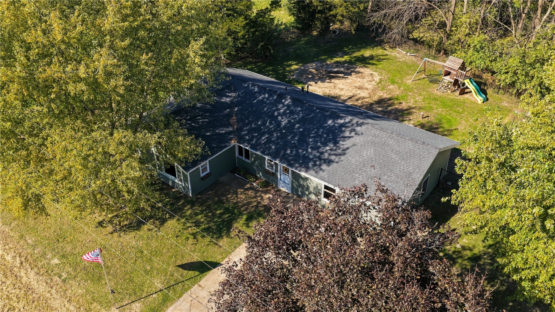 2654 140th Street NW Swisher IA 52338