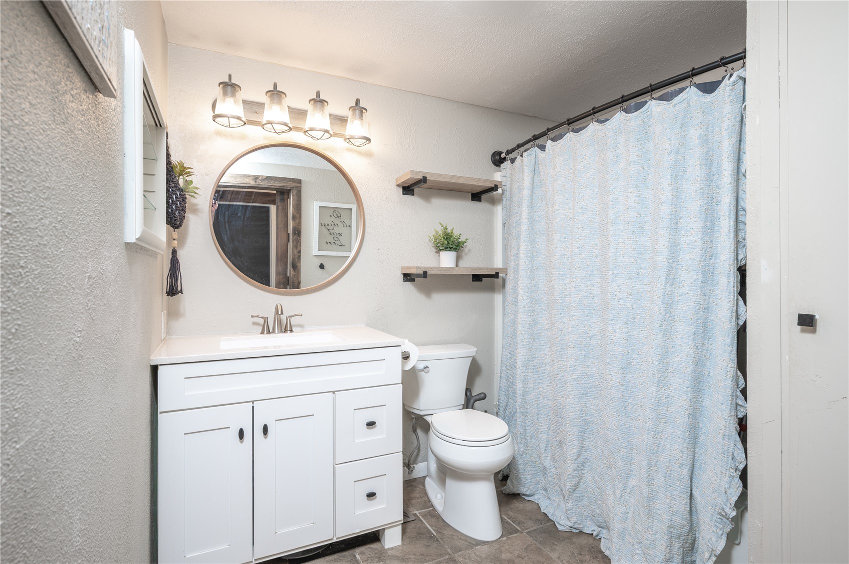 2237 Evergreen Street NE Cedar Rapids IA 52402
