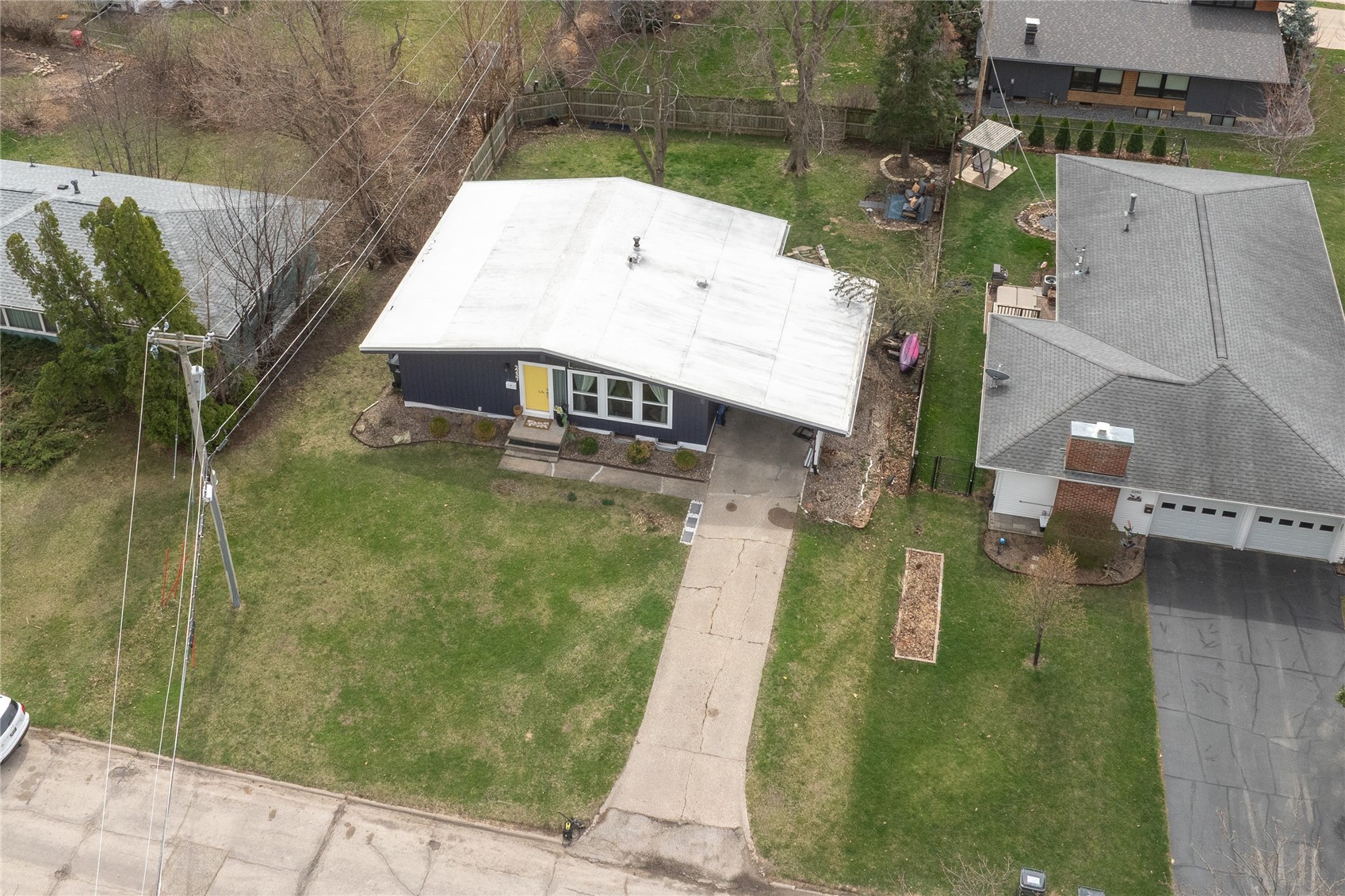 2237 Evergreen Street NE Cedar Rapids IA 52402