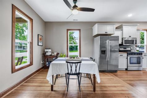 160 N George Street North Liberty IA 52317
