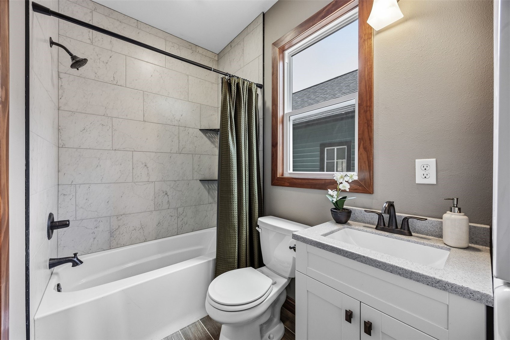 160 N George Street North Liberty IA 52317