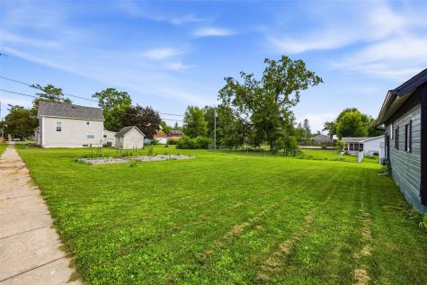 160 N George Street North Liberty IA 52317