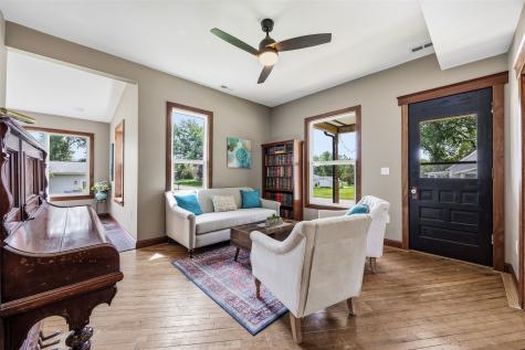 160 N George Street North Liberty IA 52317