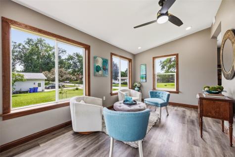 160 N George Street North Liberty IA 52317