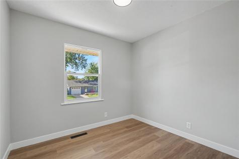 3027 Stratford Lane SW Cedar Rapids IA 52404