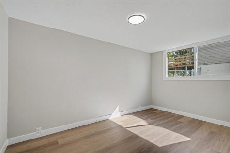 3027 Stratford Lane SW Cedar Rapids IA 52404