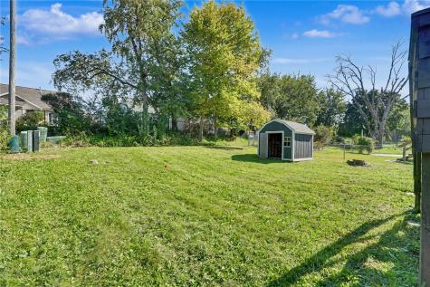 3027 Stratford Lane SW Cedar Rapids IA 52404