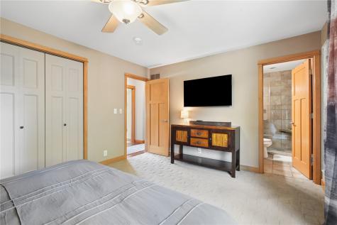 419 Green Valley Terrace SE Cedar Rapids IA 52403