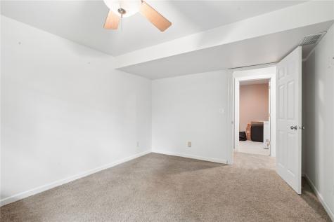 419 Green Valley Terrace SE Cedar Rapids IA 52403
