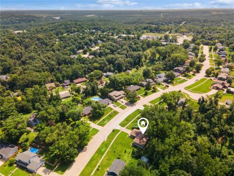 419 Green Valley Terrace SE Cedar Rapids IA 52403