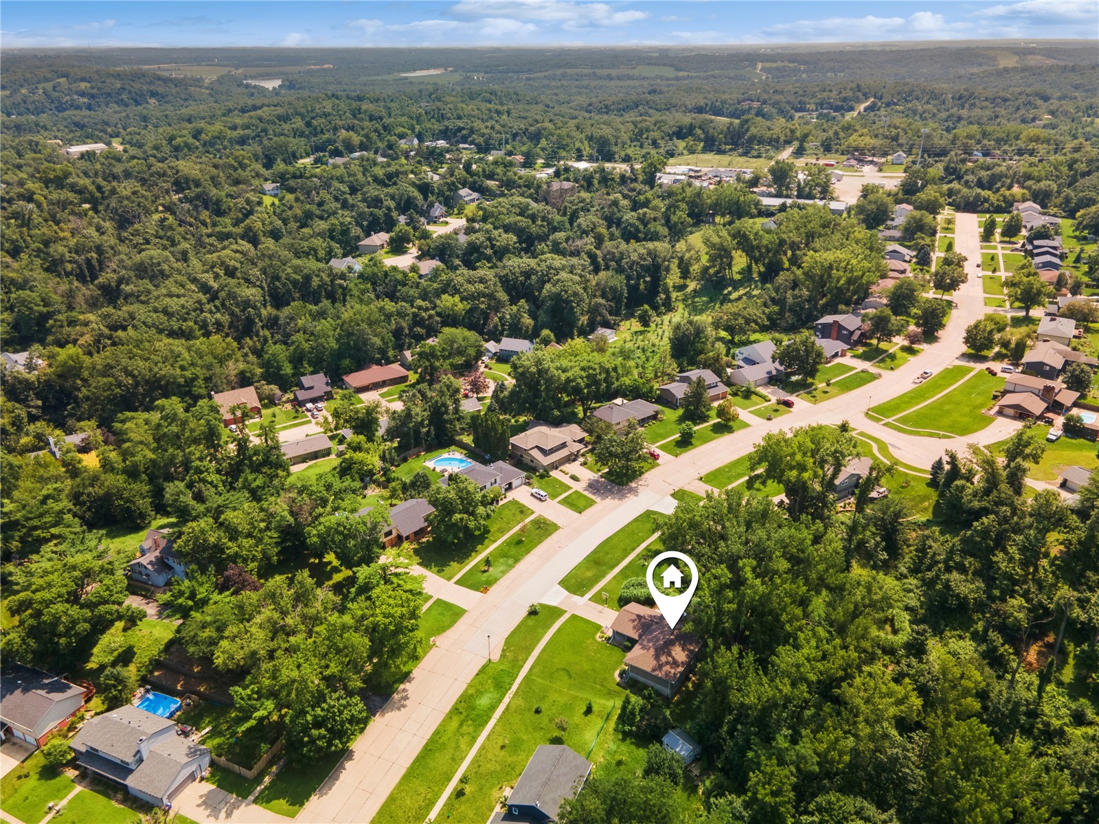 419 Green Valley Terrace SE Cedar Rapids IA 52403
