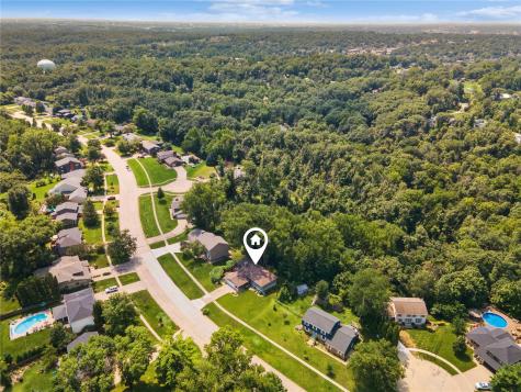 419 Green Valley Terrace SE Cedar Rapids IA 52403