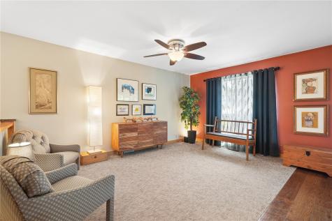 419 Green Valley Terrace SE Cedar Rapids IA 52403