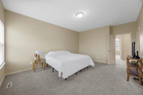 2424 Radcliffe Drive SW Cedar Rapids IA 52404