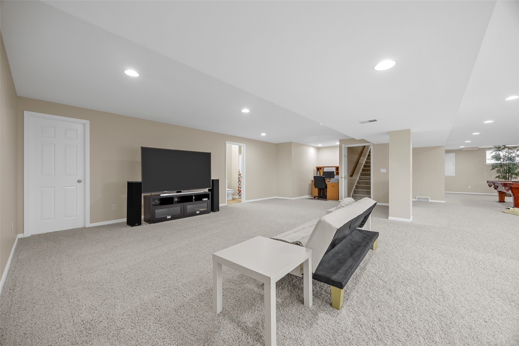 2424 Radcliffe Drive SW Cedar Rapids IA 52404