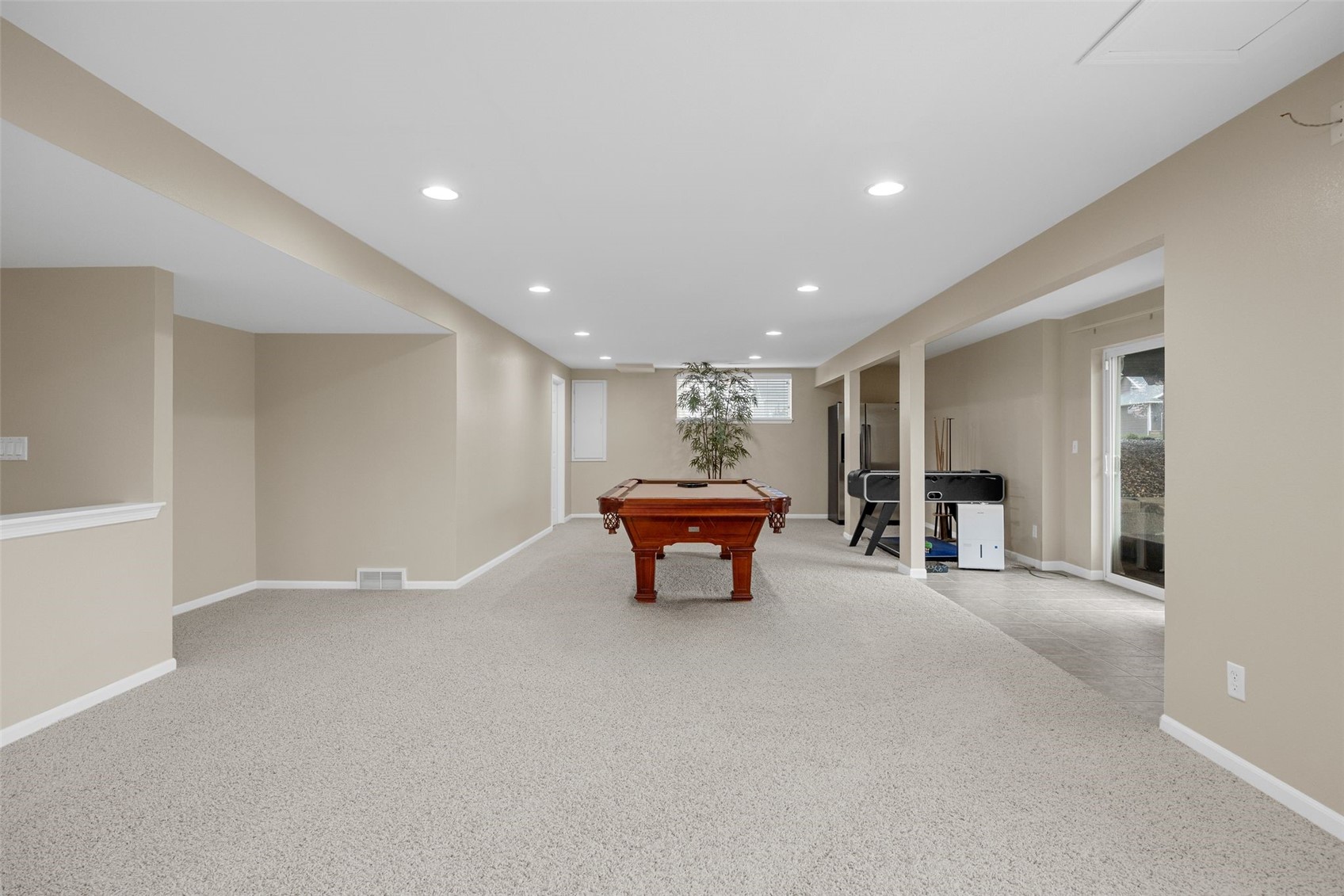 2424 Radcliffe Drive SW Cedar Rapids IA 52404