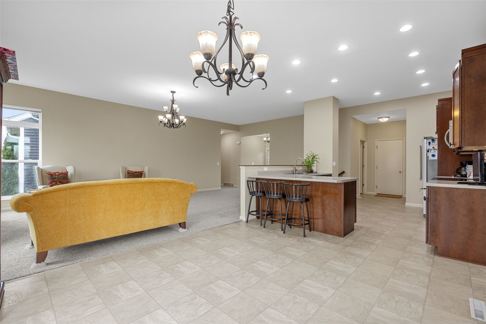 2424 Radcliffe Drive SW Cedar Rapids IA 52404