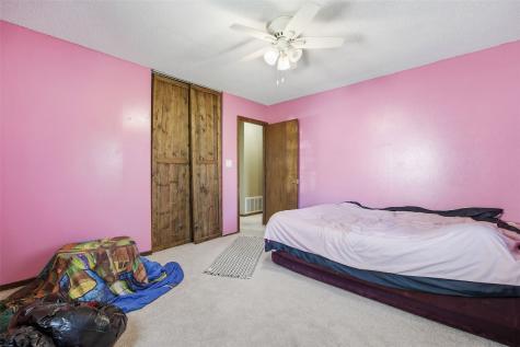 4513 Navajo Drive NE Cedar Rapids IA 52402