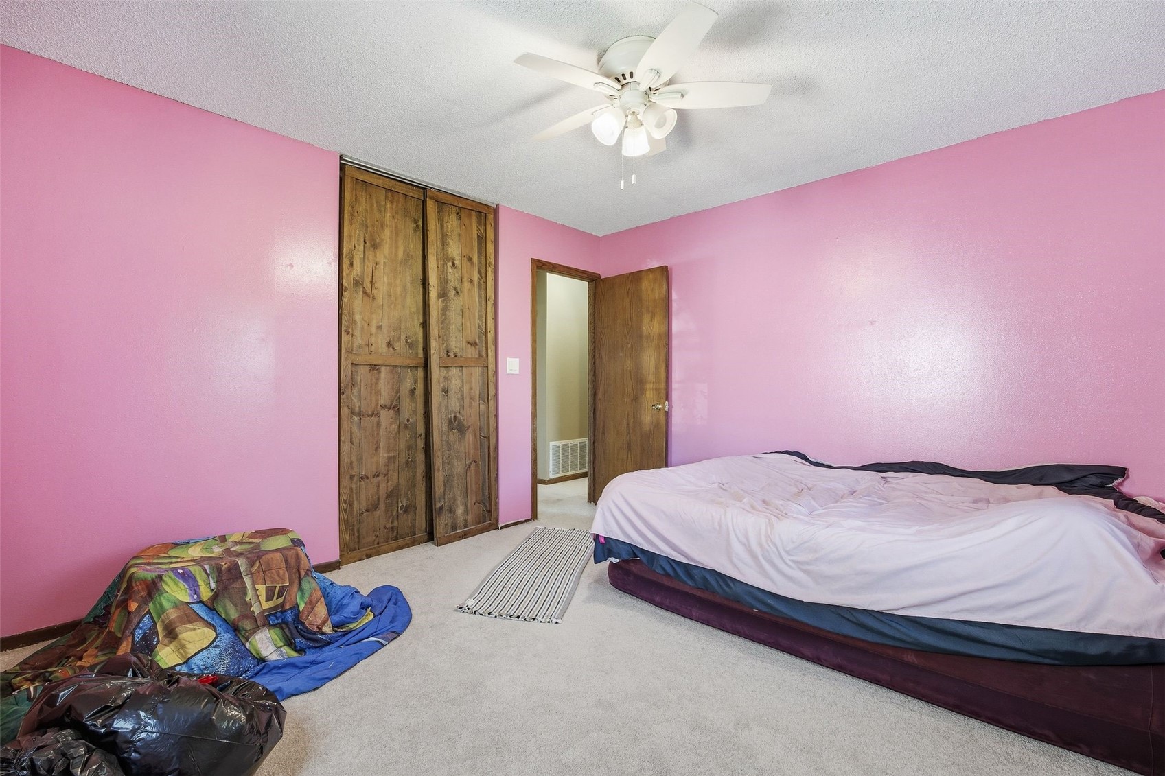 4513 Navajo Drive NE Cedar Rapids IA 52402
